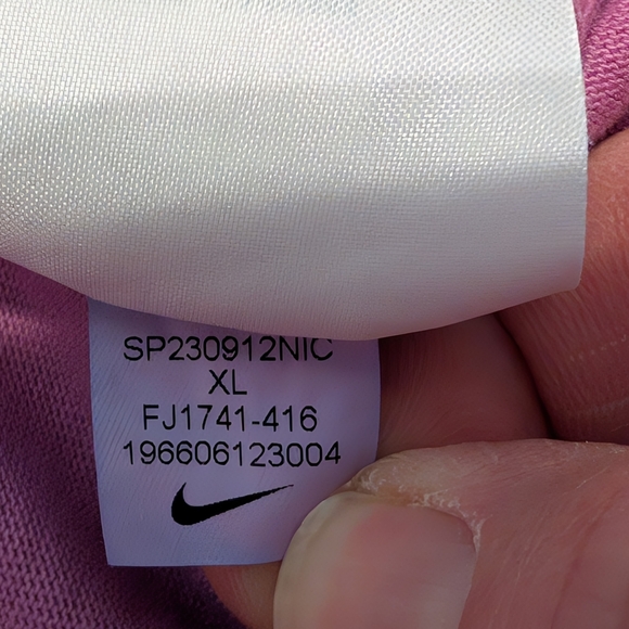 Brand New With Tags Ladies Nike Blue and Purple Oversized Fit T-Shirt Size XL - Picture 6 of 10